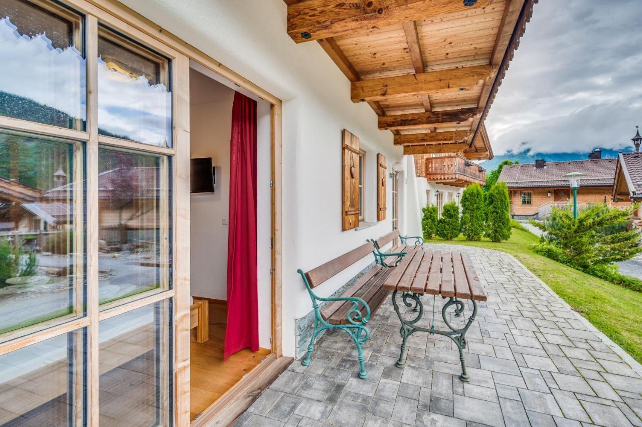 Chaletdorf Am Sonnenhang Neukirchen am Grossvenediger Ngoại thất bức ảnh